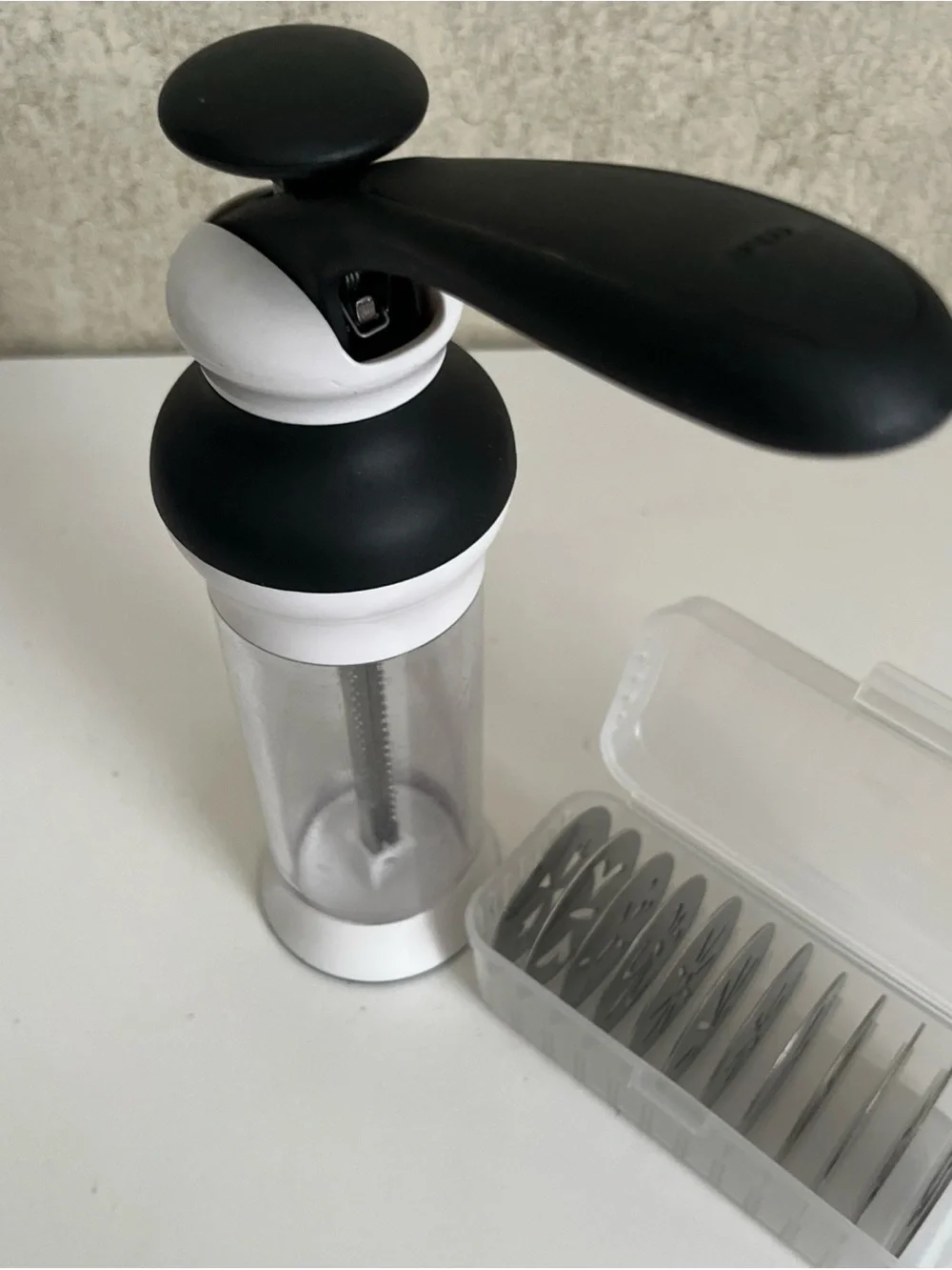 OXO Good Grips 14 Piece Cookie Press Set Stainless with 12 Disk & Storage Case